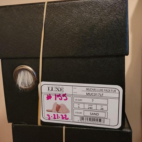 Australia Luxe Collective Muchas Slides #155 - Picture 6 of 7